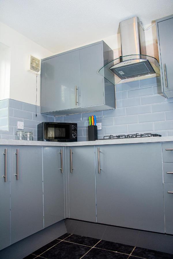 Cosy 3-Bed Home Close To City Centre Манчестър Екстериор снимка