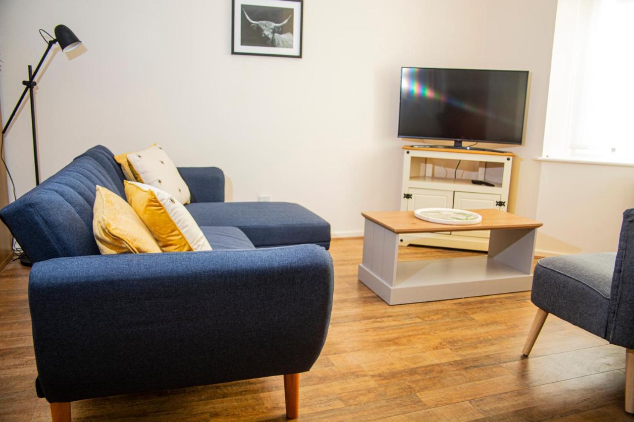Cosy 3-Bed Home Close To City Centre Манчестър Екстериор снимка